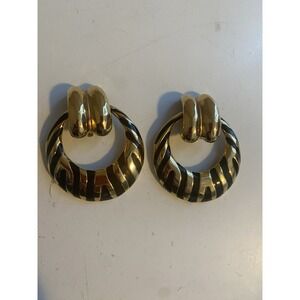Vintage Gold Tone Zebra Door Knocker Dangle Clip On Earrings